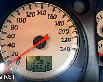 Черный Мицубиси Аутлендер, объемом двигателя 2.4 л и пробегом 185 тыс. км за 7500 $, фото 4 на Automoto.ua