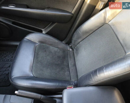 Чорний Міцубісі Аутлендер, об'ємом двигуна 2 л та пробігом 207 тис. км за 6900 $, фото 9 на Automoto.ua