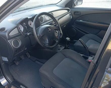 Черный Мицубиси Аутлендер, объемом двигателя 2 л и пробегом 297 тыс. км за 4550 $, фото 11 на Automoto.ua