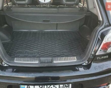 Міцубісі Аутлендер 2006 у Івано-Франківську на Automoto.ua Чорний Міцубісі Аутлендер, об'ємом двигуна 2 л та пробігом 263 тис. км за 7250 $, фото 6 на Automoto.ua