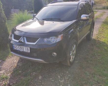 Чорний Міцубісі Аутлендер, об'ємом двигуна 2 л та пробігом 283 тис. км за 9000 $, фото 6 на Automoto.ua