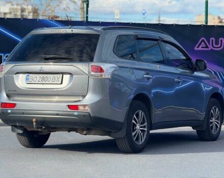 Чорний Міцубісі Аутлендер, об'ємом двигуна 2.4 л та пробігом 147 тис. км за 13299 $, фото 6 на Automoto.ua