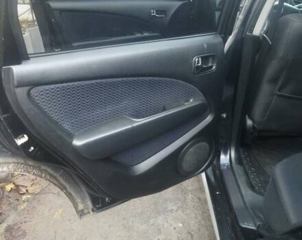 Черный Мицубиси Аутлендер, объемом двигателя 2.4 л и пробегом 280 тыс. км за 5455 $, фото 8 на Automoto.ua