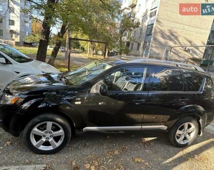 Міцубісі Аутлендер 2007 у Миколаєві на Automoto.ua Чорний Міцубісі Аутлендер, об'ємом двигуна 3 л та пробігом 265 тис. км за 7200 $, фото 4 на Automoto.ua