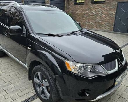 Черный Мицубиси Аутлендер, объемом двигателя 3 л и пробегом 238 тыс. км за 10800 $, фото 3 на Automoto.ua