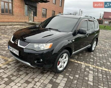 Черный Мицубиси Аутлендер, объемом двигателя 3 л и пробегом 200 тыс. км за 7999 $, фото 5 на Automoto.ua