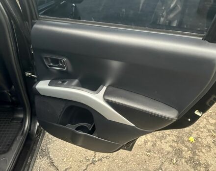 Черный Мицубиси Аутлендер, объемом двигателя 2.4 л и пробегом 230 тыс. км за 8500 $, фото 19 на Automoto.ua