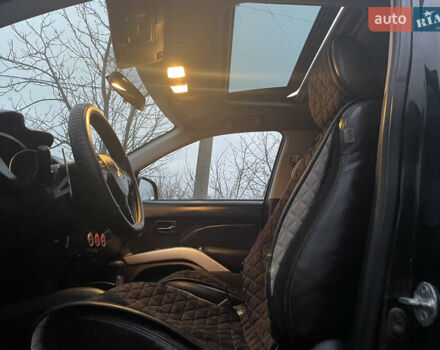 Чорний Міцубісі Аутлендер, об'ємом двигуна 3 л та пробігом 265 тис. км за 9200 $, фото 18 на Automoto.ua