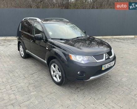Чорний Міцубісі Аутлендер, об'ємом двигуна 3 л та пробігом 265 тис. км за 9200 $, фото 1 на Automoto.ua