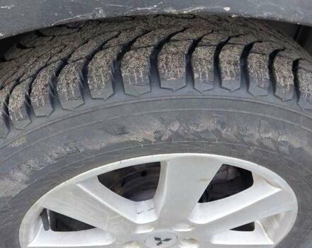 Чорний Міцубісі Аутлендер, об'ємом двигуна 1.97 л та пробігом 350 тис. км за 7888 $, фото 3 на Automoto.ua