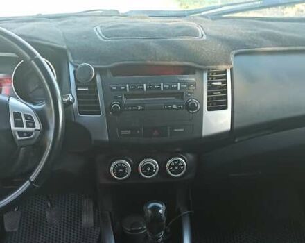 Черный Мицубиси Аутлендер, объемом двигателя 1.97 л и пробегом 244 тыс. км за 9000 $, фото 16 на Automoto.ua