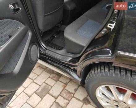 Черный Мицубиси Аутлендер, объемом двигателя 2 л и пробегом 180 тыс. км за 6000 $, фото 11 на Automoto.ua