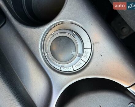 Черный Мицубиси Аутлендер, объемом двигателя 3 л и пробегом 198 тыс. км за 9500 $, фото 19 на Automoto.ua