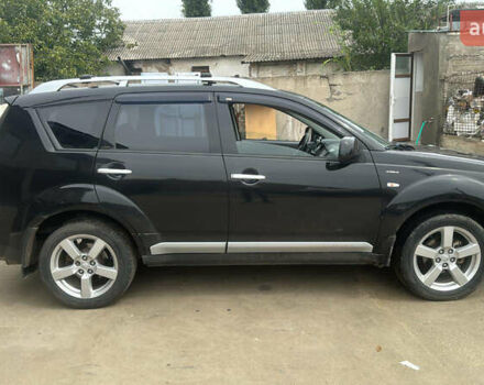 Міцубісі Аутлендер 2007 у Измаиле на Automoto.ua Чорний Міцубісі Аутлендер, об'ємом двигуна 2.36 л та пробігом 240 тис. км за 8500 $, фото 6 на Automoto.ua