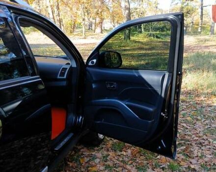 Міцубісі Аутлендер 2007 у Белой Церкве на Automoto.ua Чорний Міцубісі Аутлендер, об'ємом двигуна 3 л та пробігом 230 тис. км за 8800 $, фото 12 на Automoto.ua