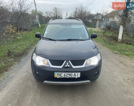 Чорний Міцубісі Аутлендер, об'ємом двигуна 3 л та пробігом 265 тис. км за 9200 $, фото 1 на Automoto.ua