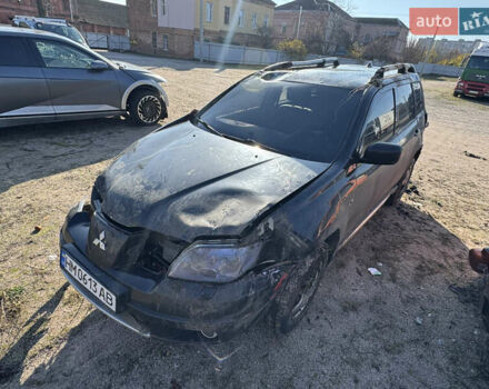 Черный Мицубиси Аутлендер, объемом двигателя 2 л и пробегом 258 тыс. км за 2200 $, фото 10 на Automoto.ua