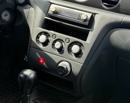 Черный Мицубиси Аутлендер, объемом двигателя 2.4 л и пробегом 258 тыс. км за 6300 $, фото 14 на Automoto.ua