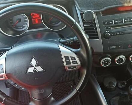 Черный Мицубиси Аутлендер, объемом двигателя 1.97 л и пробегом 244 тыс. км за 9000 $, фото 14 на Automoto.ua