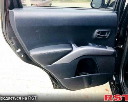 Черный Мицубиси Аутлендер, объемом двигателя 3 л и пробегом 230 тыс. км за 8999 $, фото 11 на Automoto.ua