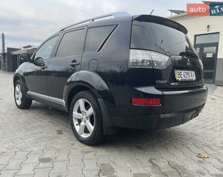 Черный Мицубиси Аутлендер, объемом двигателя 3 л и пробегом 265 тыс. км за 9200 $, фото 9 на Automoto.ua