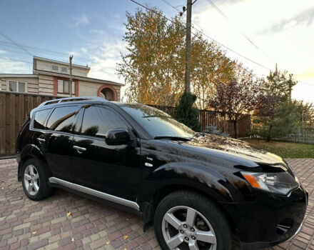 Чорний Міцубісі Аутлендер, об'ємом двигуна 3 л та пробігом 238 тис. км за 11200 $, фото 4 на Automoto.ua