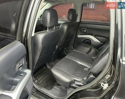 Черный Мицубиси Аутлендер, объемом двигателя 3 л и пробегом 200 тыс. км за 7999 $, фото 25 на Automoto.ua