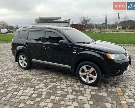 Черный Мицубиси Аутлендер, объемом двигателя 3 л и пробегом 200 тыс. км за 7999 $, фото 18 на Automoto.ua