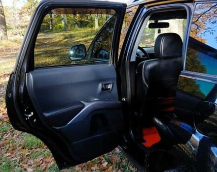 Міцубісі Аутлендер 2007 у Белой Церкве на Automoto.ua Чорний Міцубісі Аутлендер, об'ємом двигуна 3 л та пробігом 230 тис. км за 8800 $, фото 8 на Automoto.ua