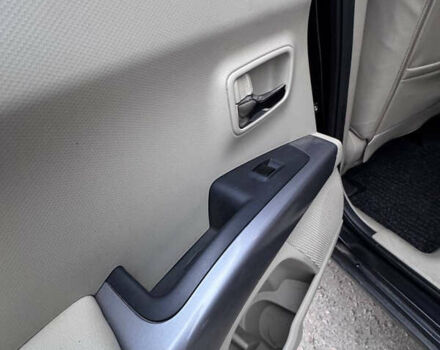 Черный Мицубиси Аутлендер, объемом двигателя 3 л и пробегом 202 тыс. км за 9999 $, фото 13 на Automoto.ua