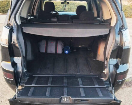 Черный Мицубиси Аутлендер, объемом двигателя 3 л и пробегом 225 тыс. км за 9200 $, фото 14 на Automoto.ua