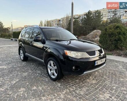 Черный Мицубиси Аутлендер, объемом двигателя 3 л и пробегом 205 тыс. км за 11300 $, фото 6 на Automoto.ua