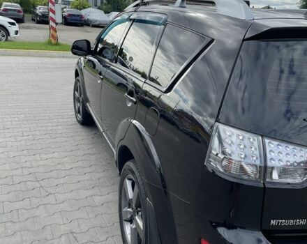 Чорний Міцубісі Аутлендер, об'ємом двигуна 3 л та пробігом 200 тис. км за 10300 $, фото 8 на Automoto.ua