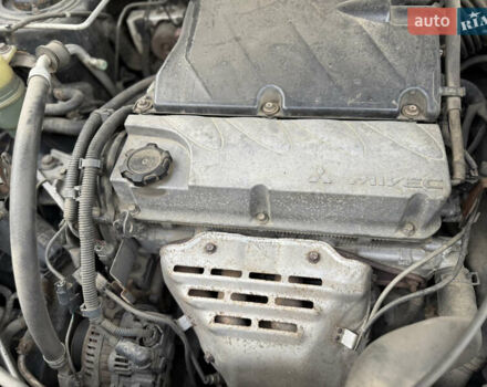 Міцубісі Аутлендер 2007 у Одесі на Automoto.ua Чорний Міцубісі Аутлендер, об'ємом двигуна 2.4 л та пробігом 201 тис. км за 7700 $, фото 82 на Automoto.ua