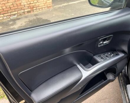 Черный Мицубиси Аутлендер, объемом двигателя 2.2 л и пробегом 190 тыс. км за 4800 $, фото 4 на Automoto.ua