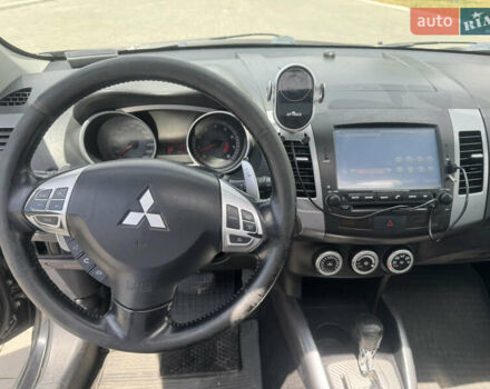 Міцубісі Аутлендер 2007 у Измаиле на Automoto.ua Чорний Міцубісі Аутлендер, об'ємом двигуна 2.36 л та пробігом 240 тис. км за 8500 $, фото 38 на Automoto.ua