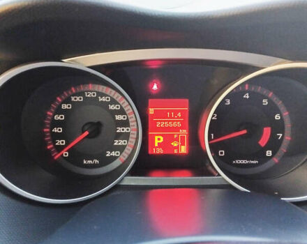 Черный Мицубиси Аутлендер, объемом двигателя 3 л и пробегом 225 тыс. км за 9200 $, фото 11 на Automoto.ua