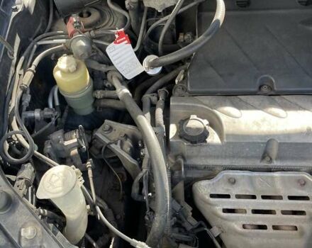 Черный Мицубиси Аутлендер, объемом двигателя 2.38 л и пробегом 310 тыс. км за 7500 $, фото 5 на Automoto.ua