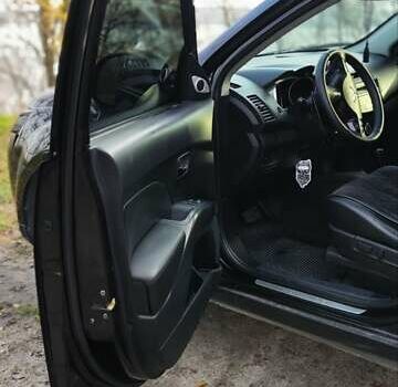 Черный Мицубиси Аутлендер, объемом двигателя 3 л и пробегом 190 тыс. км за 10000 $, фото 24 на Automoto.ua