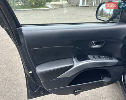 Чорний Міцубісі Аутлендер, об'ємом двигуна 2.4 л та пробігом 230 тис. км за 8300 $, фото 18 на Automoto.ua