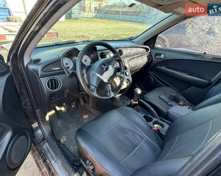 Черный Мицубиси Аутлендер, объемом двигателя 2 л и пробегом 258 тыс. км за 2200 $, фото 14 на Automoto.ua