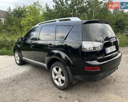 Чорний Міцубісі Аутлендер, об'ємом двигуна 3 л та пробігом 260 тис. км за 10700 $, фото 2 на Automoto.ua