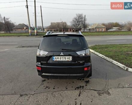 Черный Мицубиси Аутлендер, объемом двигателя 3 л и пробегом 155 тыс. км за 9800 $, фото 7 на Automoto.ua