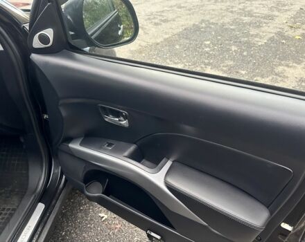 Черный Мицубиси Аутлендер, объемом двигателя 2.4 л и пробегом 230 тыс. км за 8500 $, фото 17 на Automoto.ua