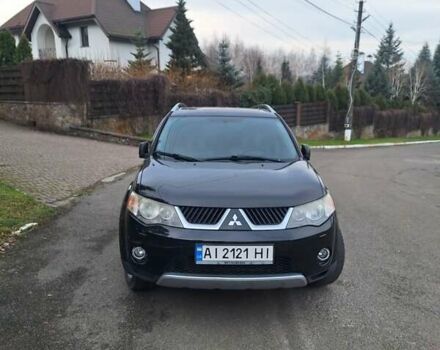 Черный Мицубиси Аутлендер, объемом двигателя 3 л и пробегом 220 тыс. км за 9000 $, фото 7 на Automoto.ua
