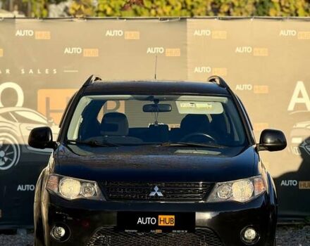 Черный Мицубиси Аутлендер, объемом двигателя 3 л и пробегом 198 тыс. км за 9500 $, фото 2 на Automoto.ua