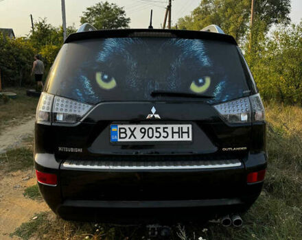 Черный Мицубиси Аутлендер, объемом двигателя 2 л и пробегом 200 тыс. км за 7700 $, фото 5 на Automoto.ua