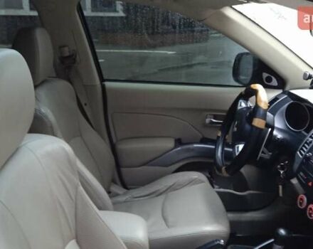 Мицубиси Аутлендер 2007 в Ирпене на Automoto.ua Черный Мицубиси Аутлендер, объемом двигателя 3 л и пробегом 180 тыс. км за 9500 $, фото 8 на Automoto.ua