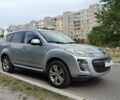 Черный Мицубиси Аутлендер, объемом двигателя 2.2 л и пробегом 290 тыс. км за 3600 $, фото 1 на Automoto.ua