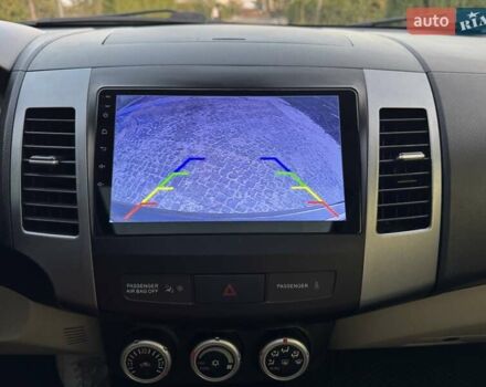 Черный Мицубиси Аутлендер, объемом двигателя 3 л и пробегом 205 тыс. км за 11300 $, фото 33 на Automoto.ua